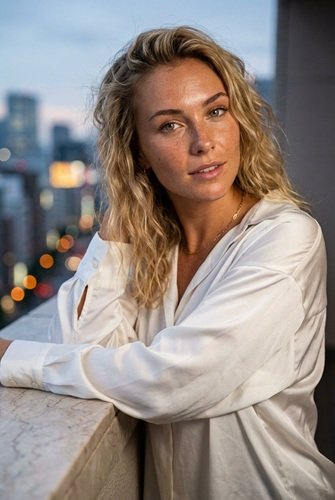 AI Image: Realistic Portrait of Attractive Blonde Woman